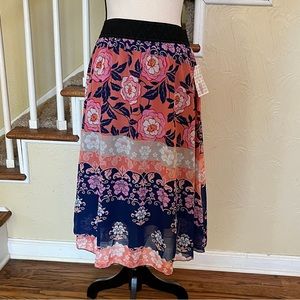 Lularoe Skirt Lola NWT Sz M